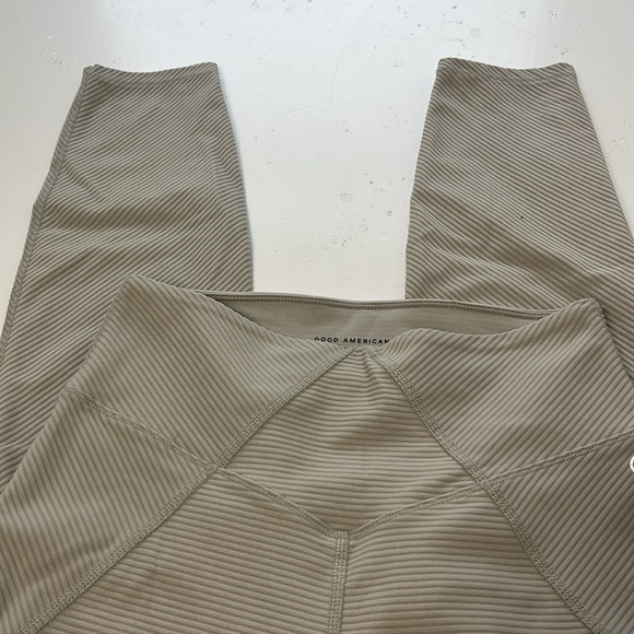 Good American Sz 1 Nude Ribbed Elastic Waist Pull On Skinny Leggings - Picture 4 of 7